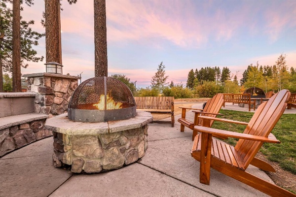 Hilton Vacation Club Lake Tahoe Resort South Main image